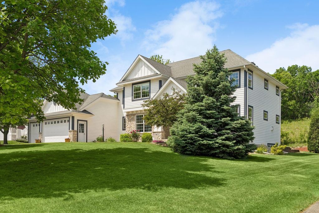 Photo of 13134 Danube Lane, Rosemount, MN 55068 (MLS # 7080624)