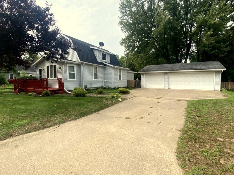 Photo of 709 6th Avenue NE, Brainerd, MN 56401 (MLS # 7140747)