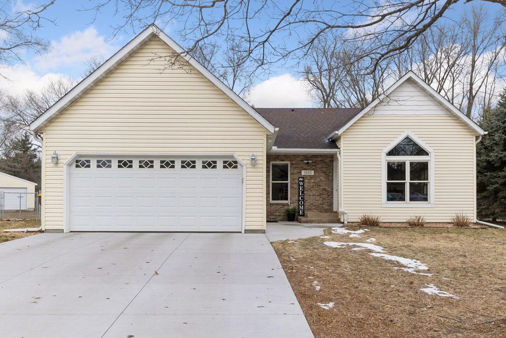 Photo of 1885 Garden Lane, White Bear Lake, MN 55110 (MLS # 7038973)