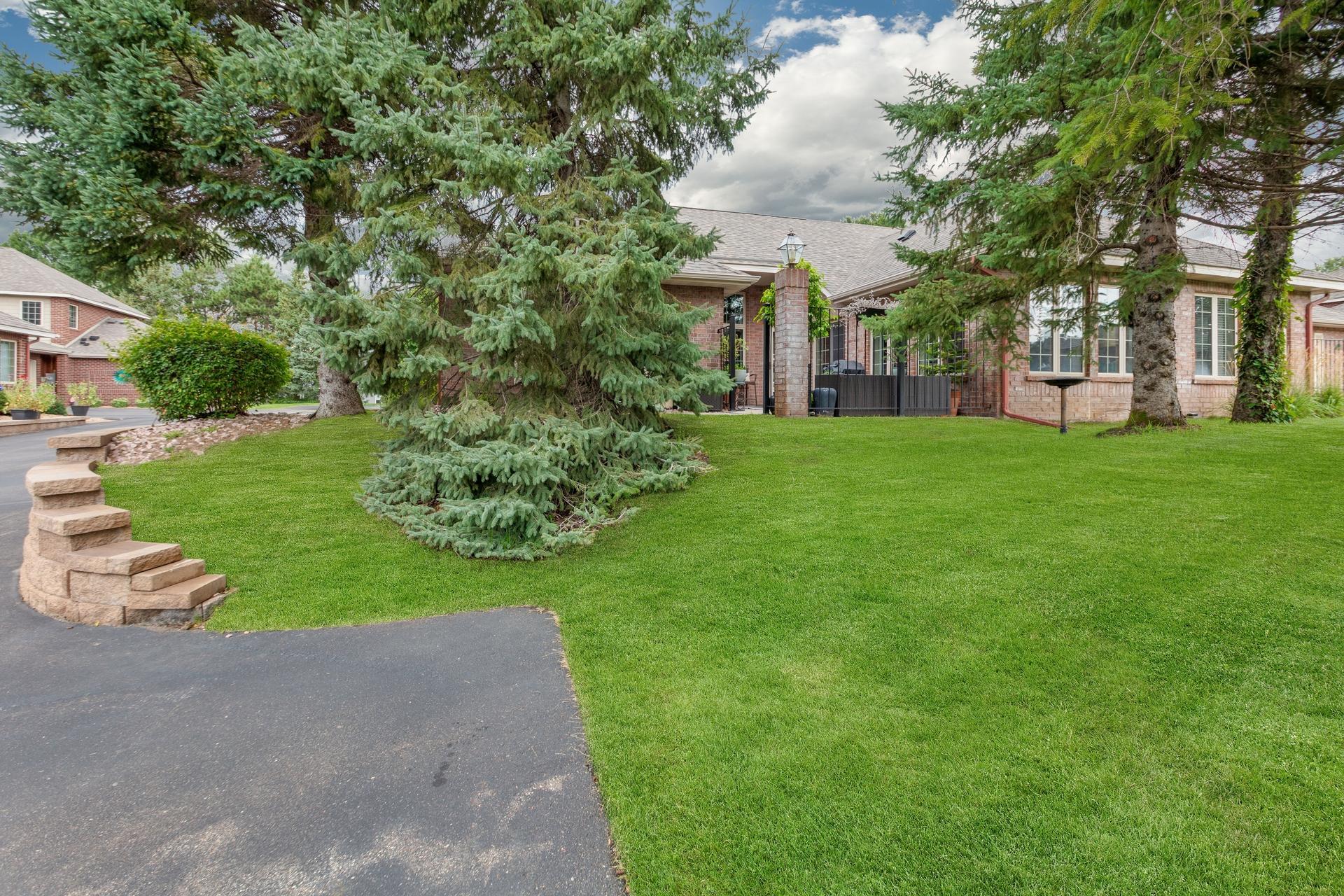 1417 Hunter Hill Road