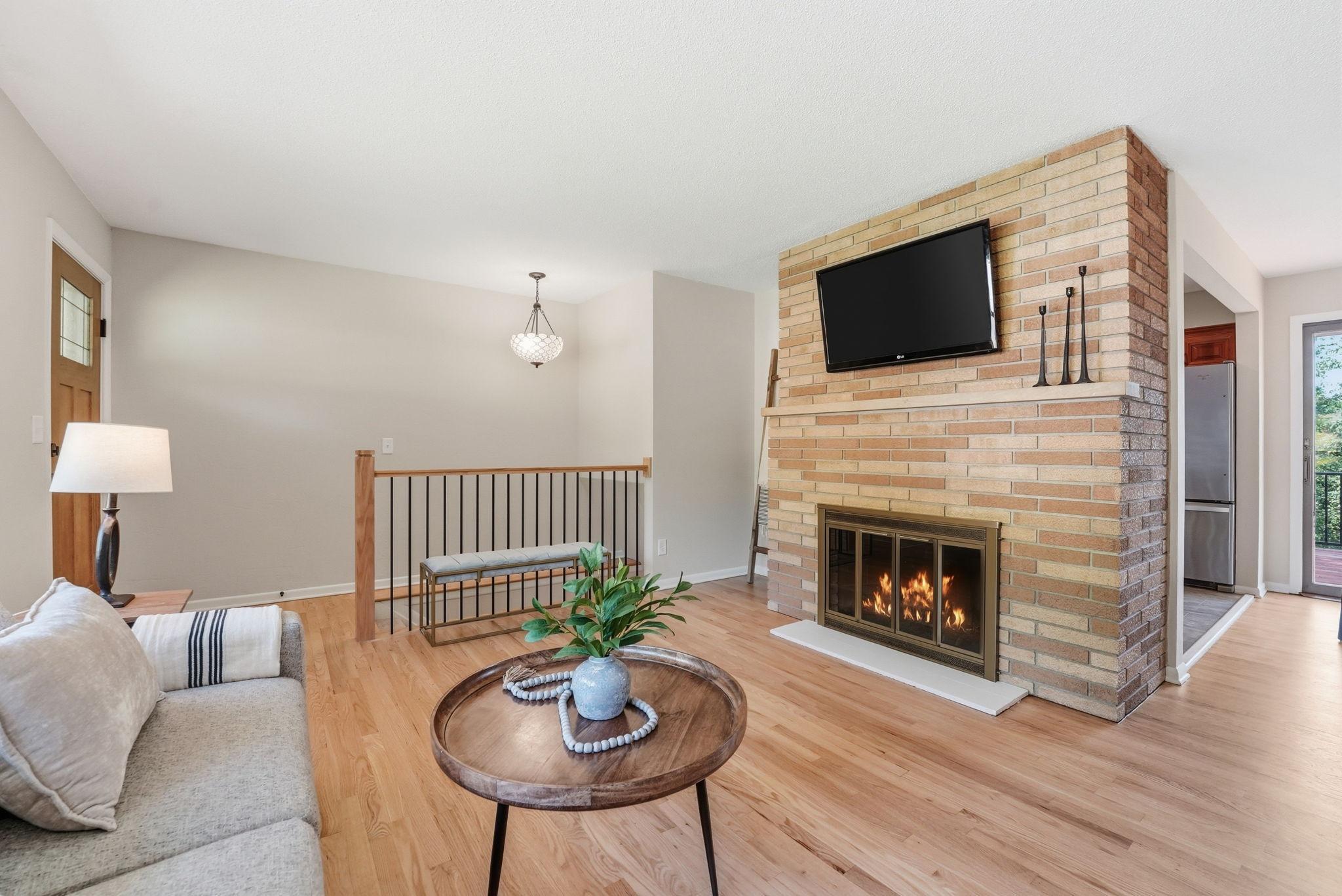 635 Iona Lane