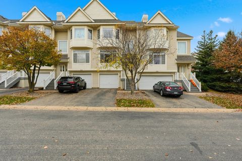 8904 Brunswick Path 2104 Inver Grove Heights MN 55076