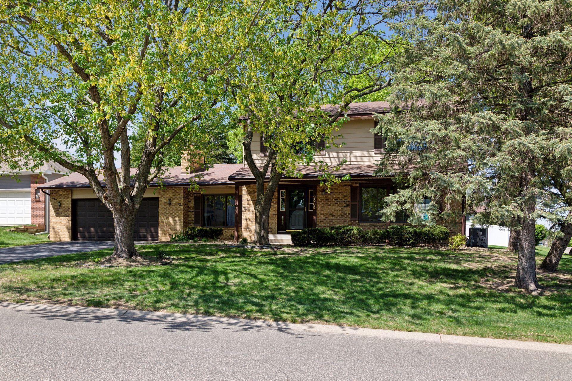 3262 Churchill Drive