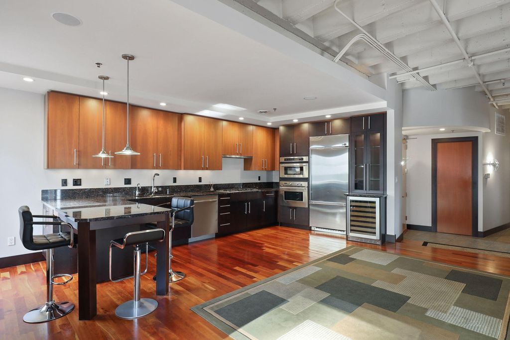 Photo of 601 Marquette Avenue #402, Minneapolis, MN 55402 (MLS # 7057694)