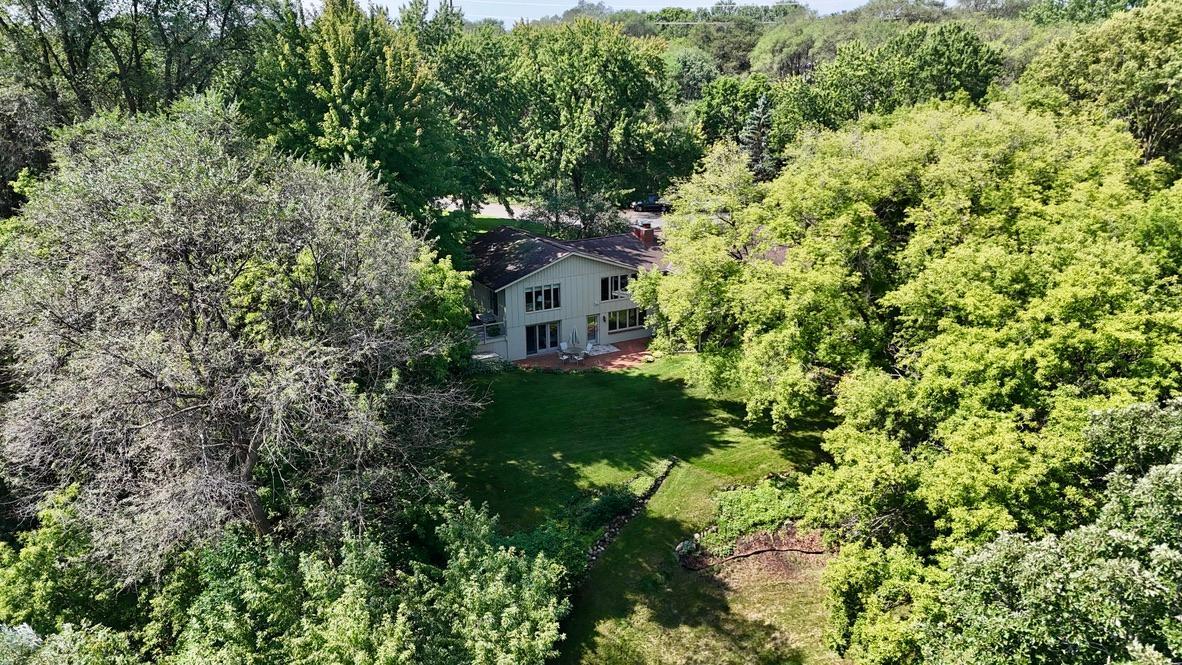 2502 Island View Drive