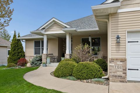 Photo of 701 Carter Drive, Northfield, MN 55057 (MLS # 7063854)