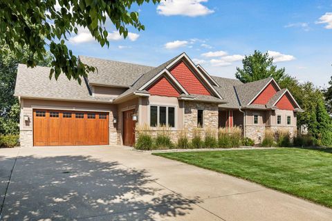 8310 Marsh Creek Road Woodbury MN 55125