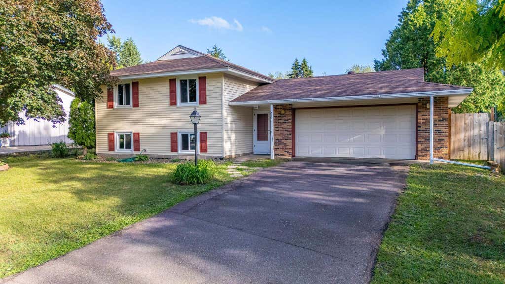 Photo of 838 Jonathan Drive, Apple Valley, MN 55124 (MLS # 7091767)