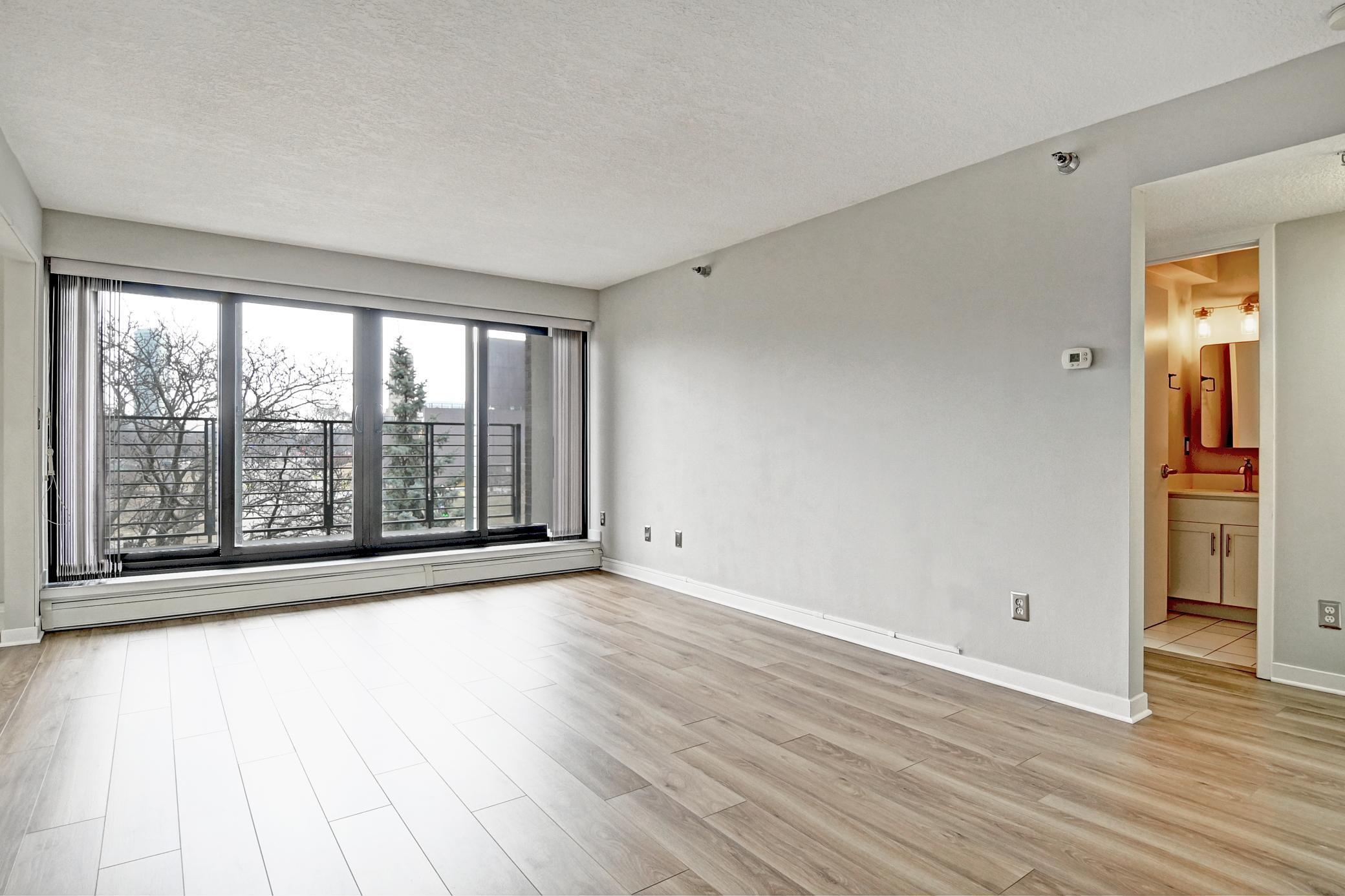 50 Groveland Terrace C209