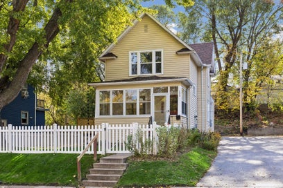 220 Winifred Street W Saint Paul MN 55107