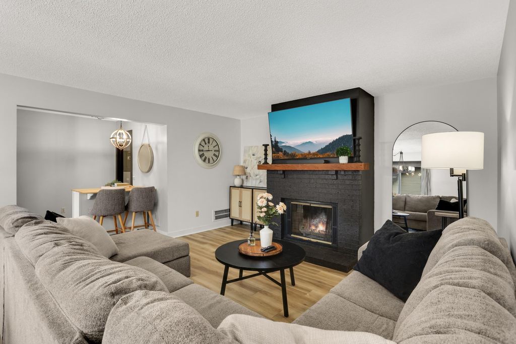 Photo of 8792 134th Street W, Apple Valley, MN 55124 (MLS # 7065425)