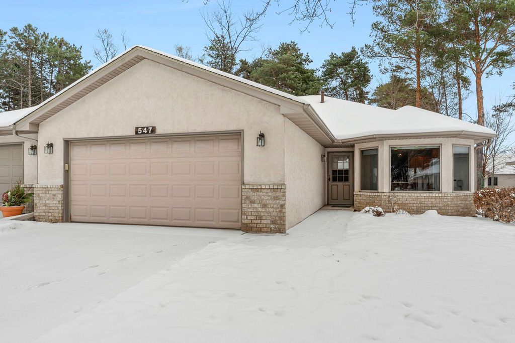 Photo of 547 Woodside Court, Shakopee, MN 55379 (MLS # 6826058)