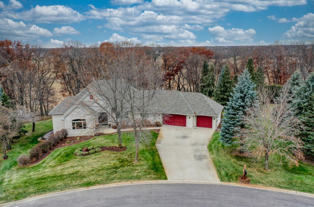 Photo of 8186 Ideal Court, Chisago City, MN 55025 (MLS # 6819211)