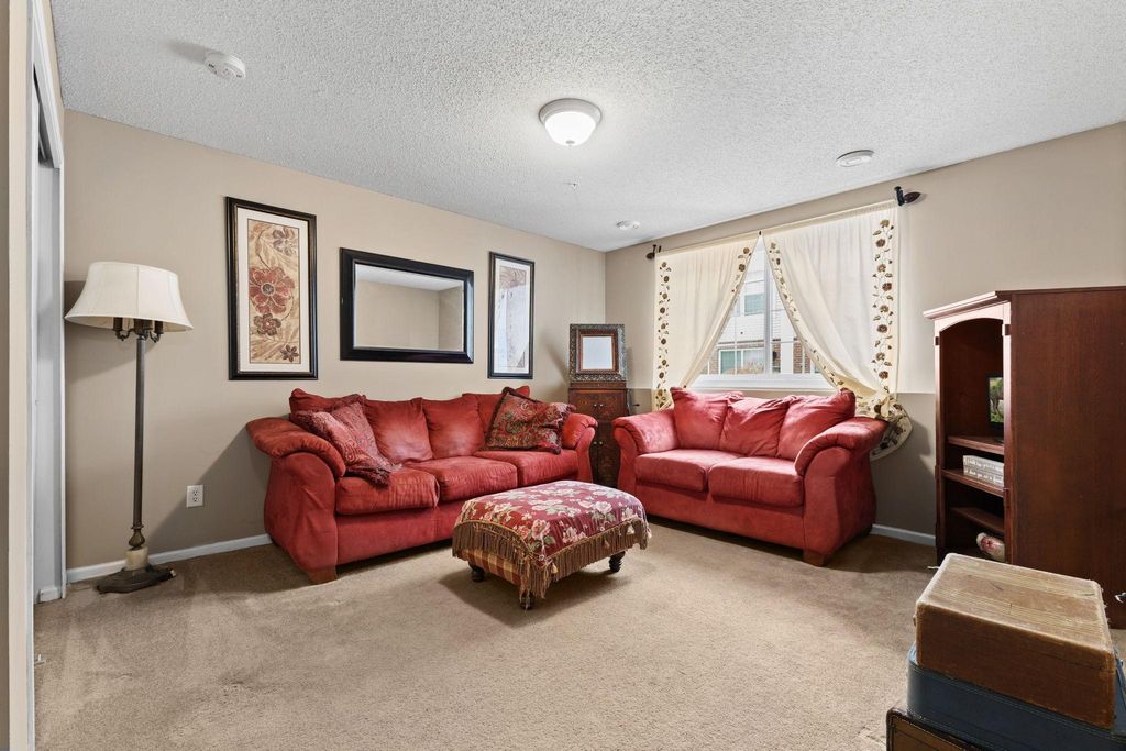 Photo of 921 Ledgestone Drive, Mahtomedi, MN 55115 (MLS # 7018157)