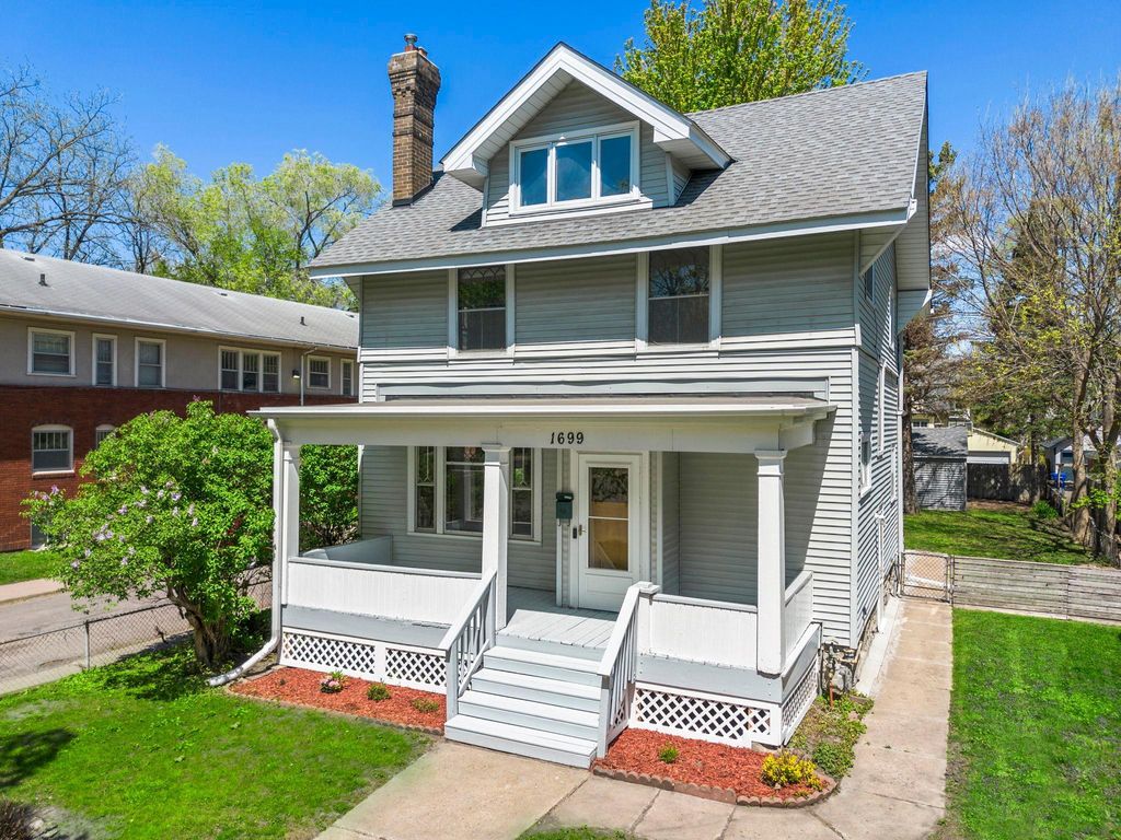 Photo of 1699 Ashland Avenue, Saint Paul, MN 55104 (MLS # 7045309)
