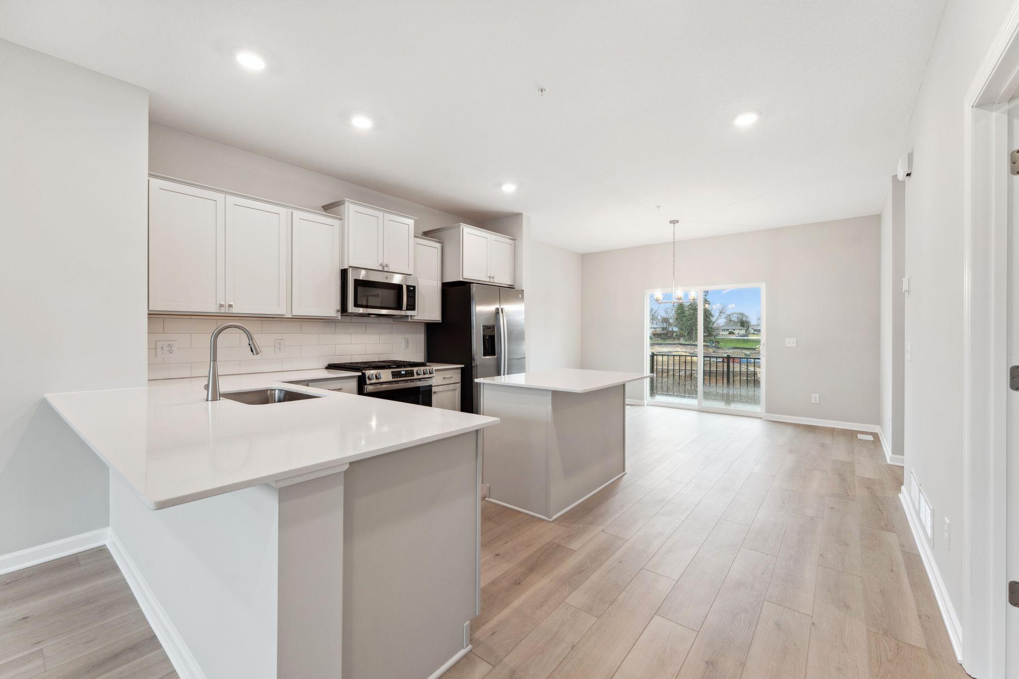 1529 Traverse Lane