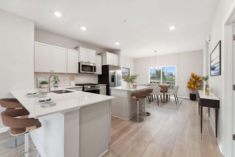 1529 Traverse Lane West Saint Paul MN 55118
