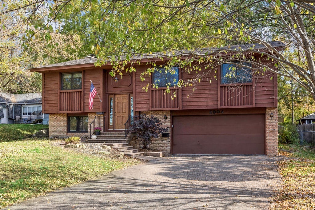 Photo of 2904 Louisiana Avenue N, Crystal, MN 55427 (MLS # 7163403)