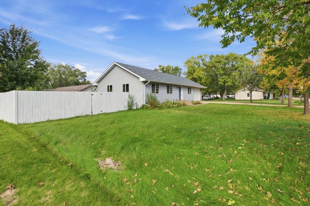 Photo of 801 Lowery Avenue, Belgrade, MN 56312 (MLS # 7157226)