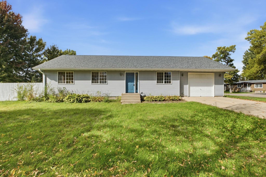 Photo of 801 Lowery Avenue, Belgrade, MN 56312 (MLS # 7157226)