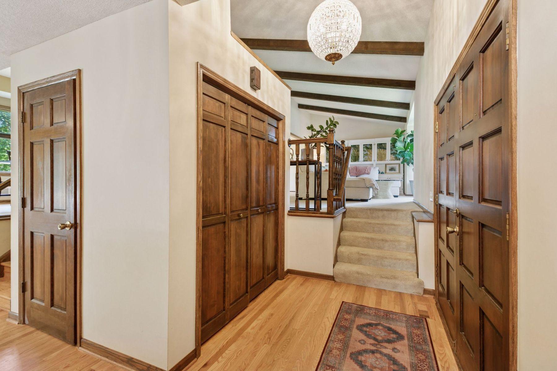 8208 Kentucky Circle