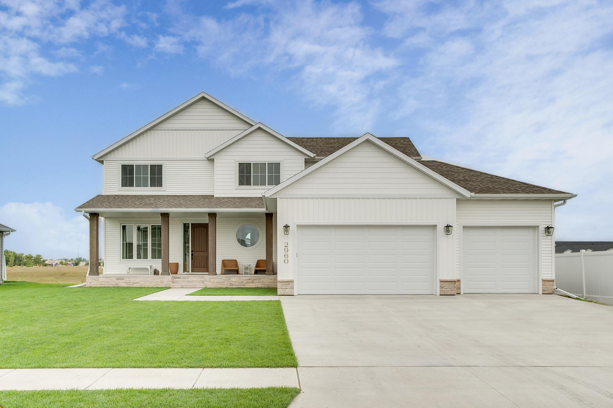 2960 Prairie Farms Circle S - Photo 2
