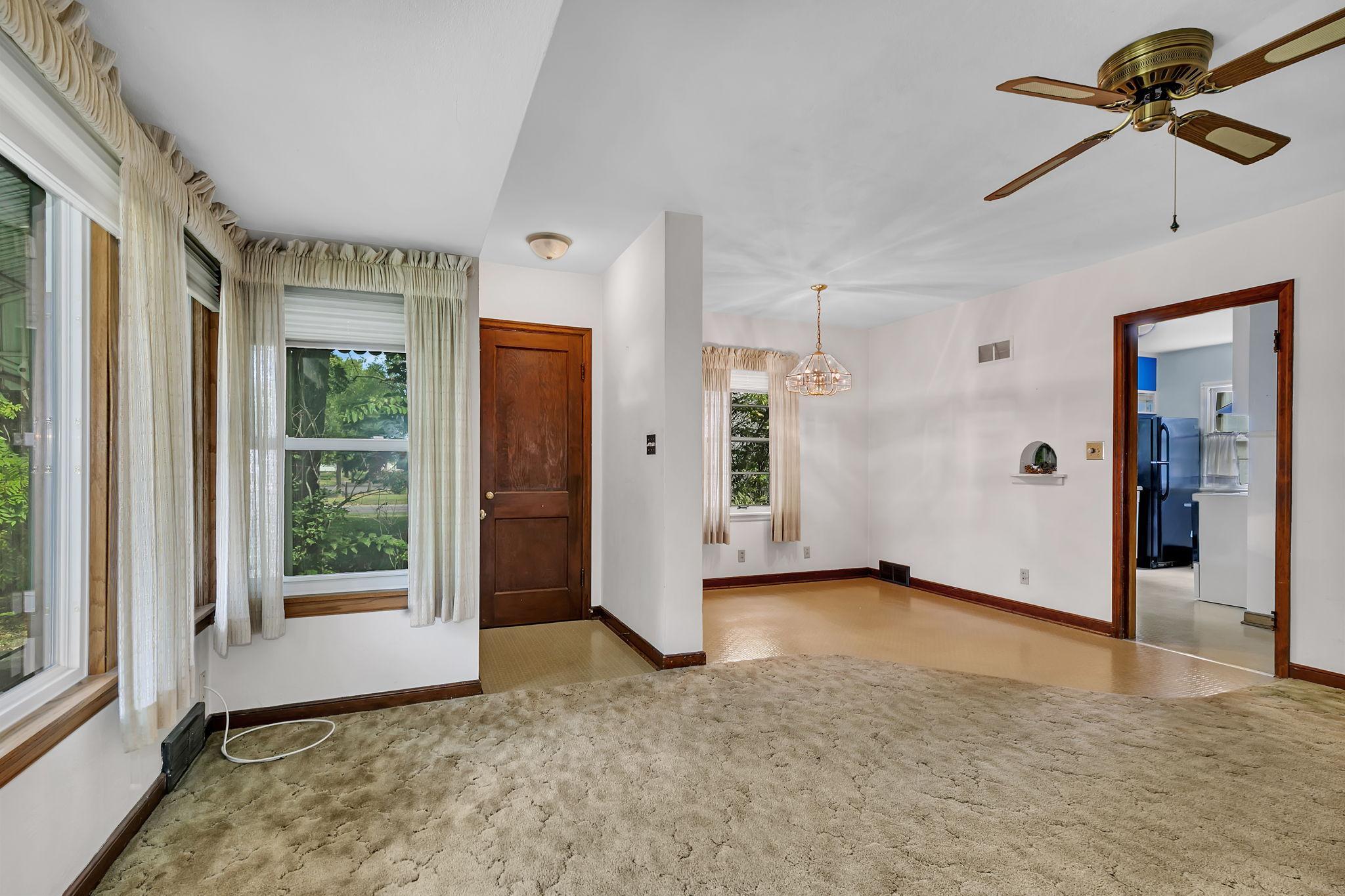 1606 10th Avenue S