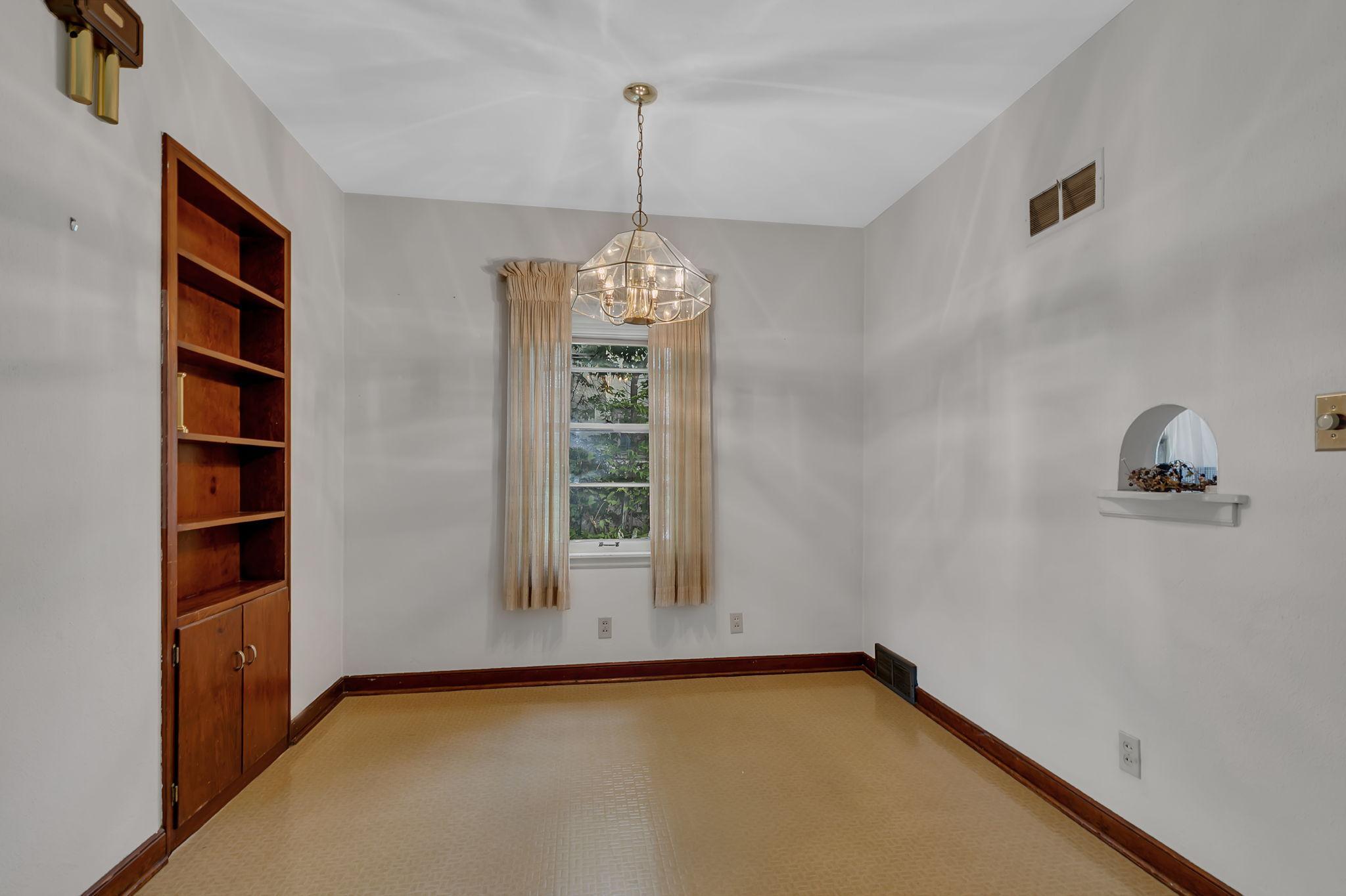 1606 10th Avenue S