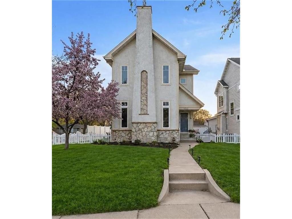 Photo of 5201 Humboldt Avenue N, Minneapolis, MN 55430 (MLS # 7100178)
