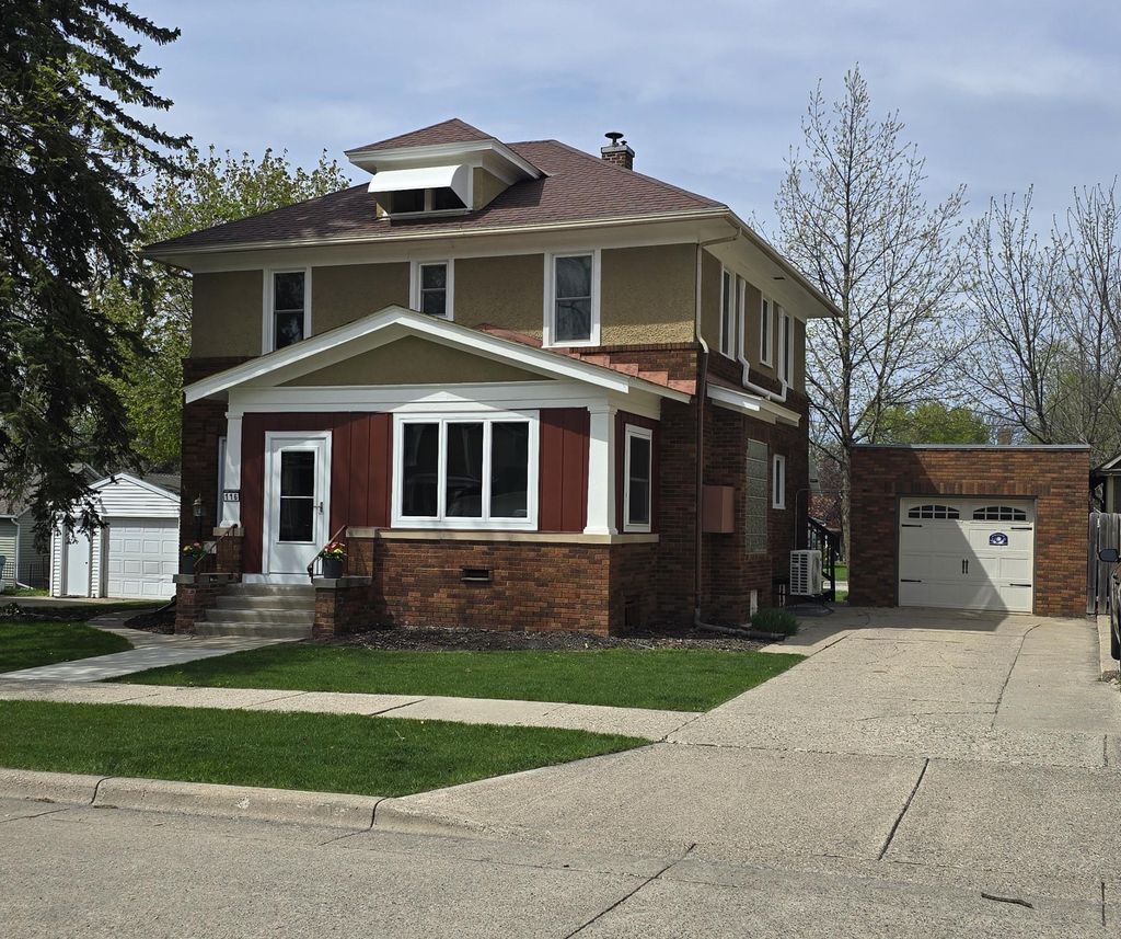 Photo of 116 E School Street, Owatonna, MN 55060 (MLS # 7067279)