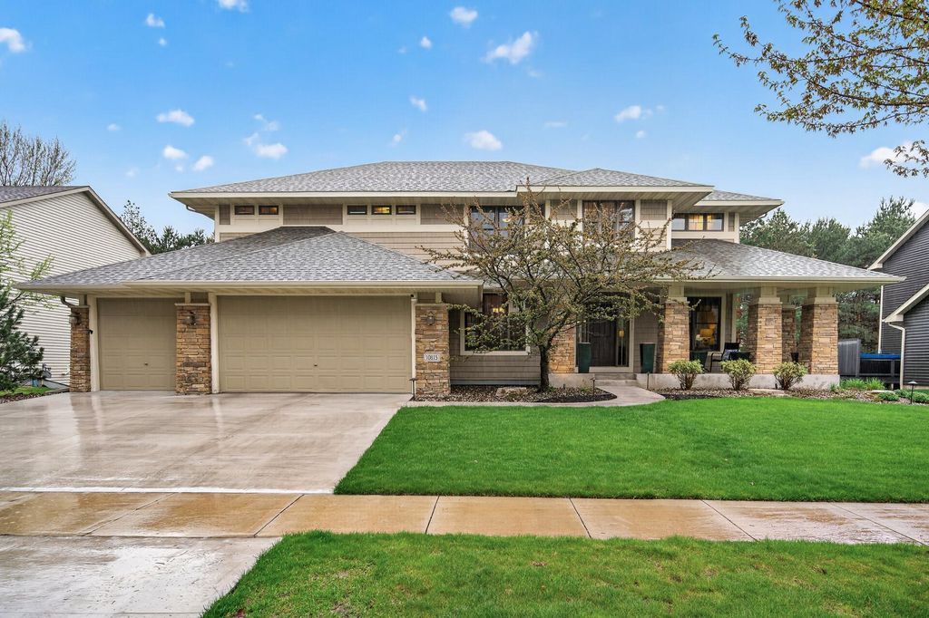 Photo of 10815 Birch Lane, Woodbury, MN 55129 (MLS # 7057591)
