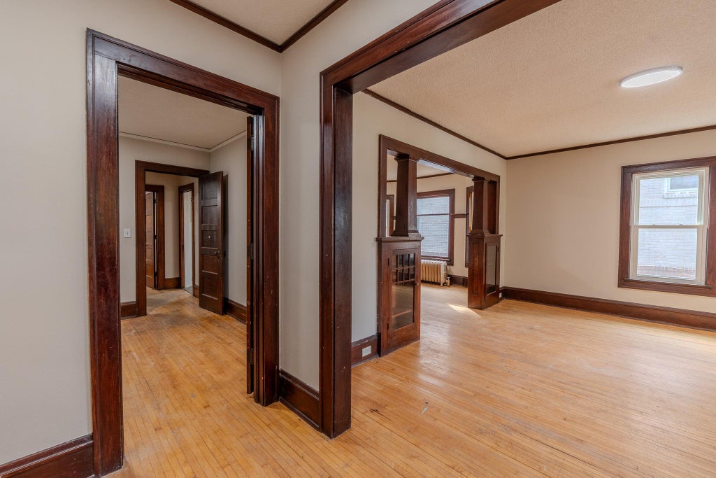Photo of 822 Penn Avenue N, Minneapolis, MN 55411 (MLS # 7150103)