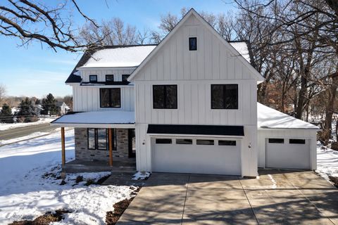 2116 65th Street E Inver Grove Heights MN 55077