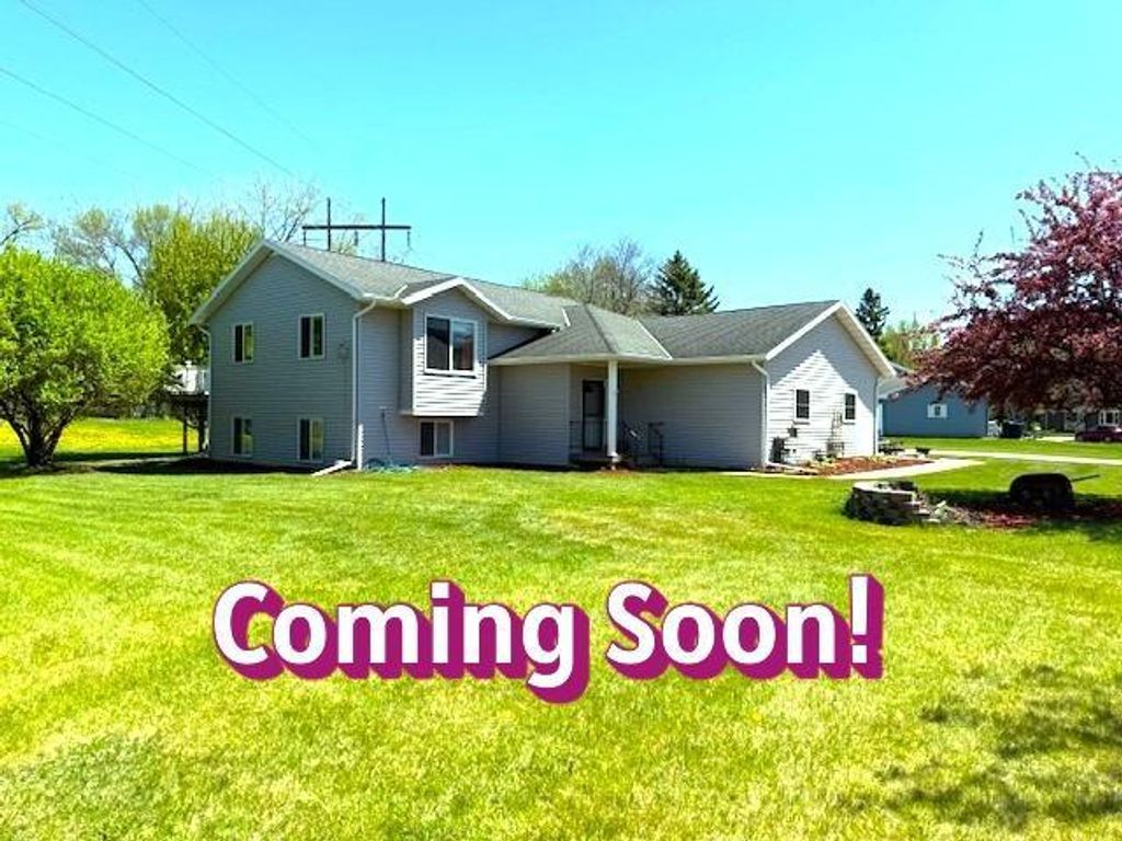 Photo of 1230 Lenore Way, Fergus Falls, MN 56537 (MLS # 7075617)