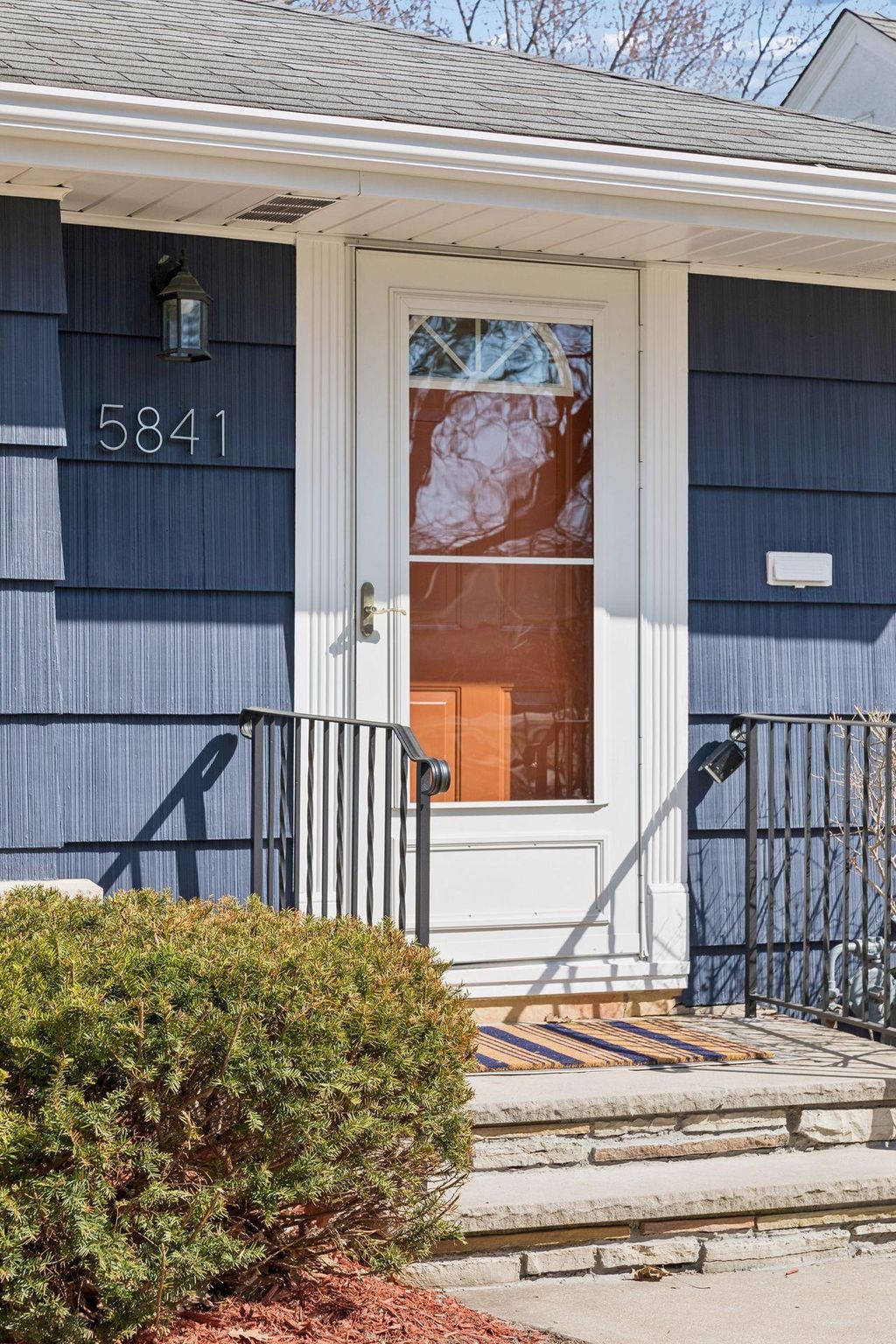 Photo of 5841 11th Avenue S, Minneapolis, MN 55417 (MLS # 7043541)