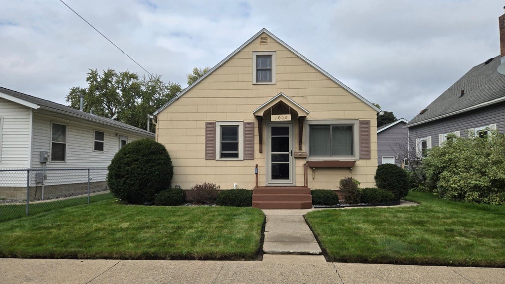 Photo of 1000 12th Avenue SW, Austin, MN 55912 (MLS # 7151727)