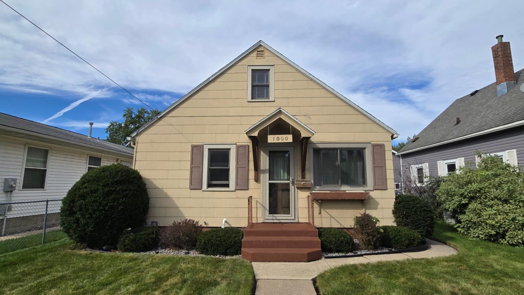 Photo of 1000 12th Avenue SW, Austin, MN 55912 (MLS # 7151727)