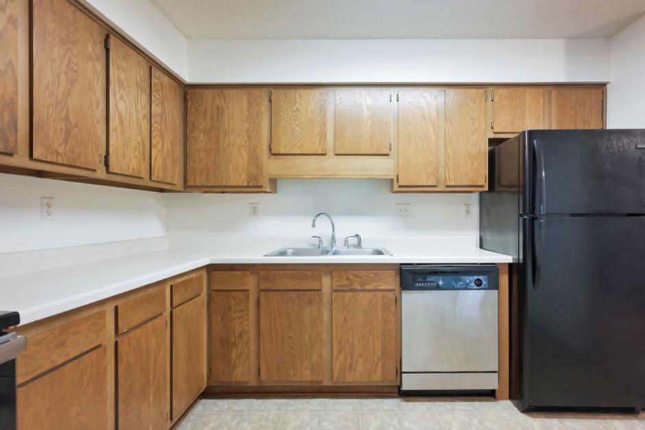 221 Grand Avenue W 314