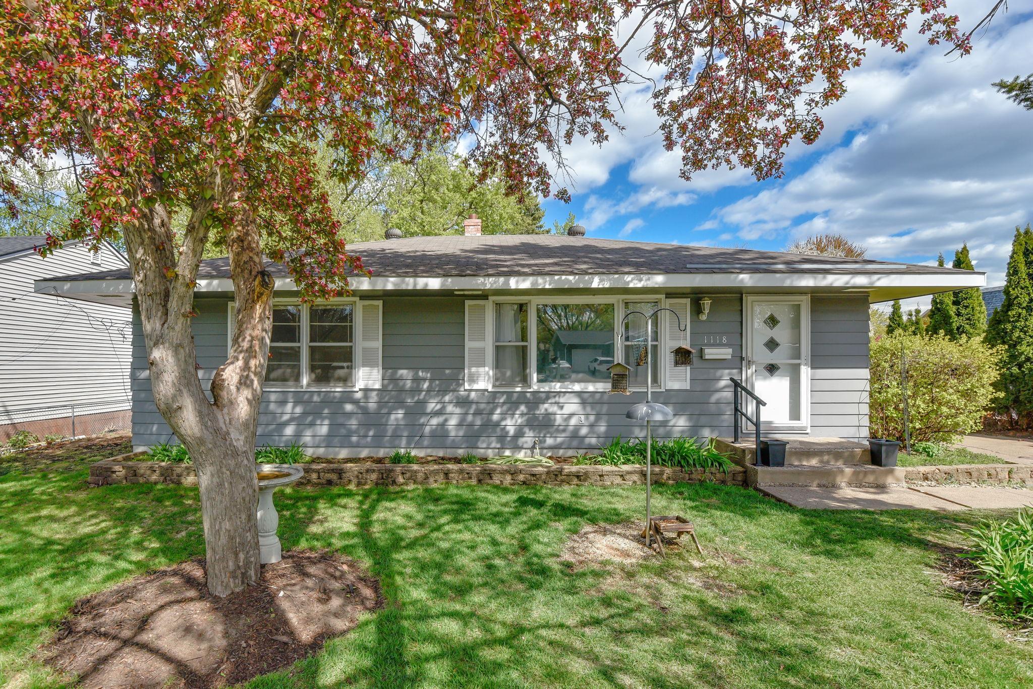 1118 Selby Avenue