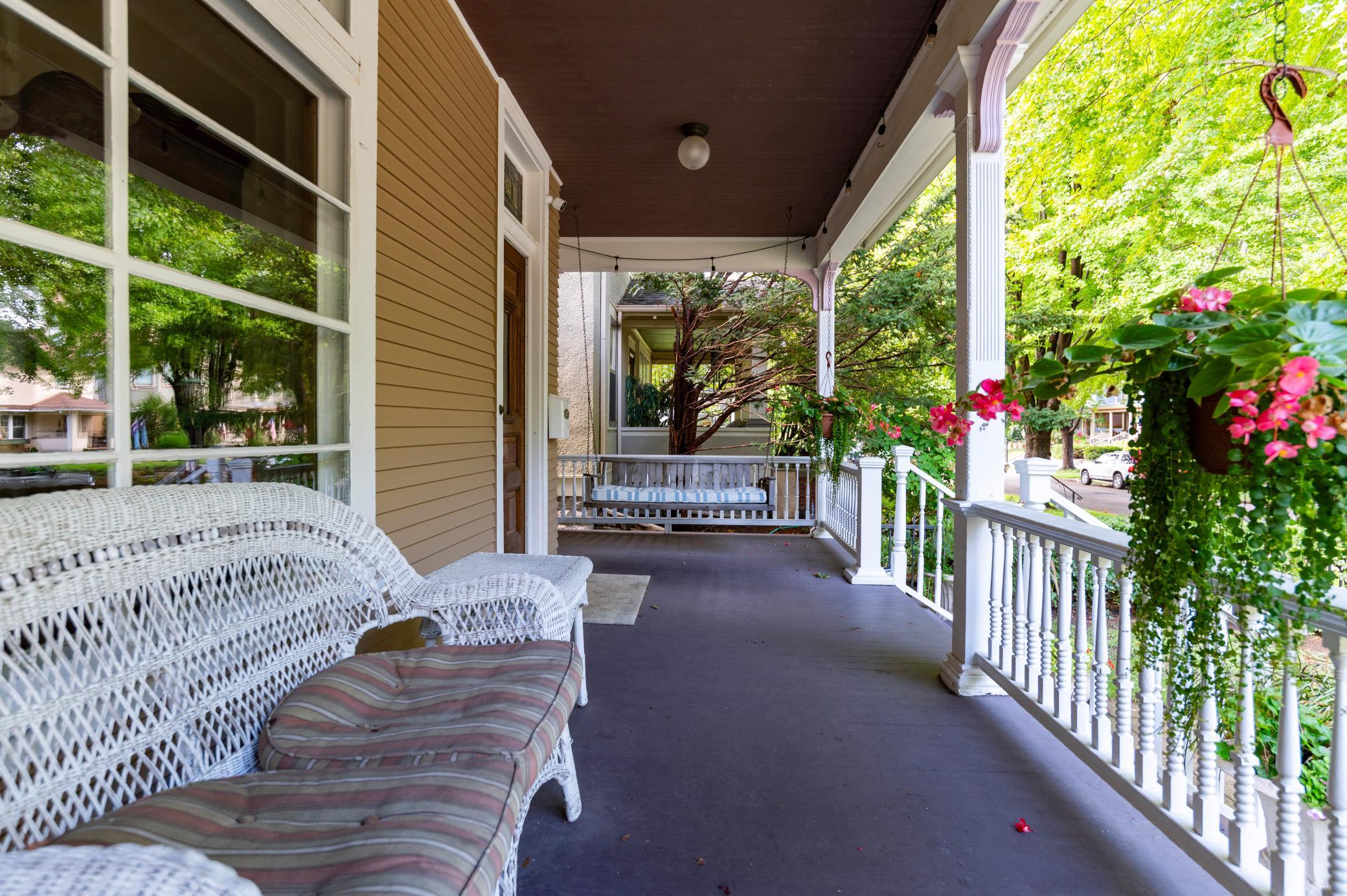 832 Fairmount Avenue