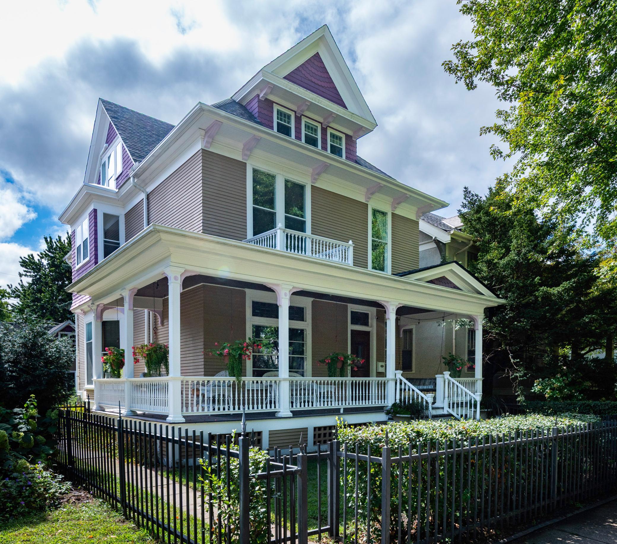832 Fairmount Avenue