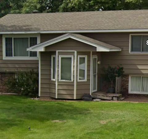 8689 Darlington Avenue NE Monticello MN 55362