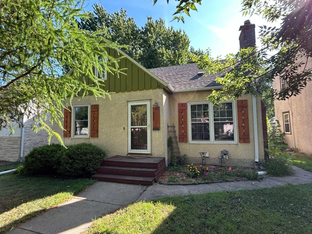 Photo of 4445 30th Avenue S, Minneapolis, MN 55406 (MLS # 7145331)