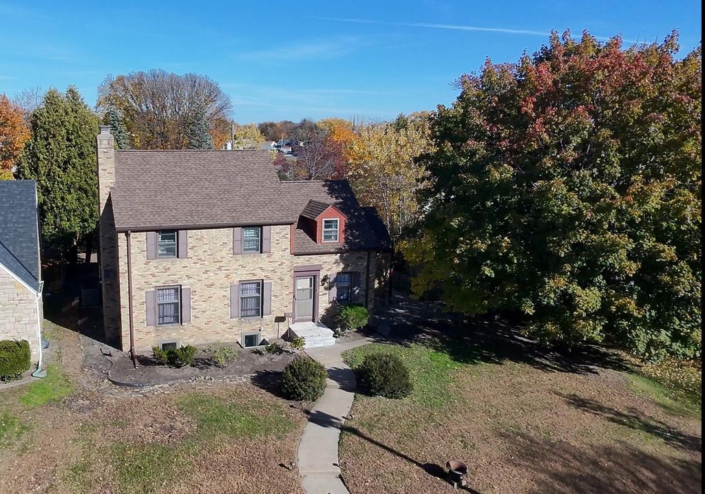 Photo of 618 E 58th Street, Minneapolis, MN 55417 (MLS # 6813942)