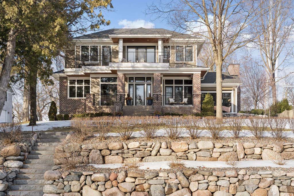Photo of 373 Park Street E, Wayzata, MN 55391 (MLS # 7120038)
