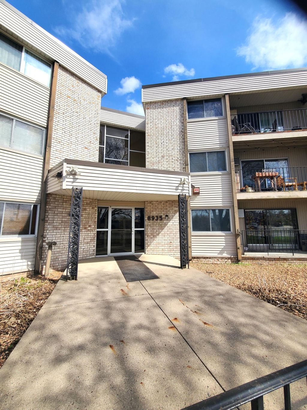 Photo of 8935 Old Cedar Avenue S #113, Bloomington, MN 55425 (MLS # 6822507)