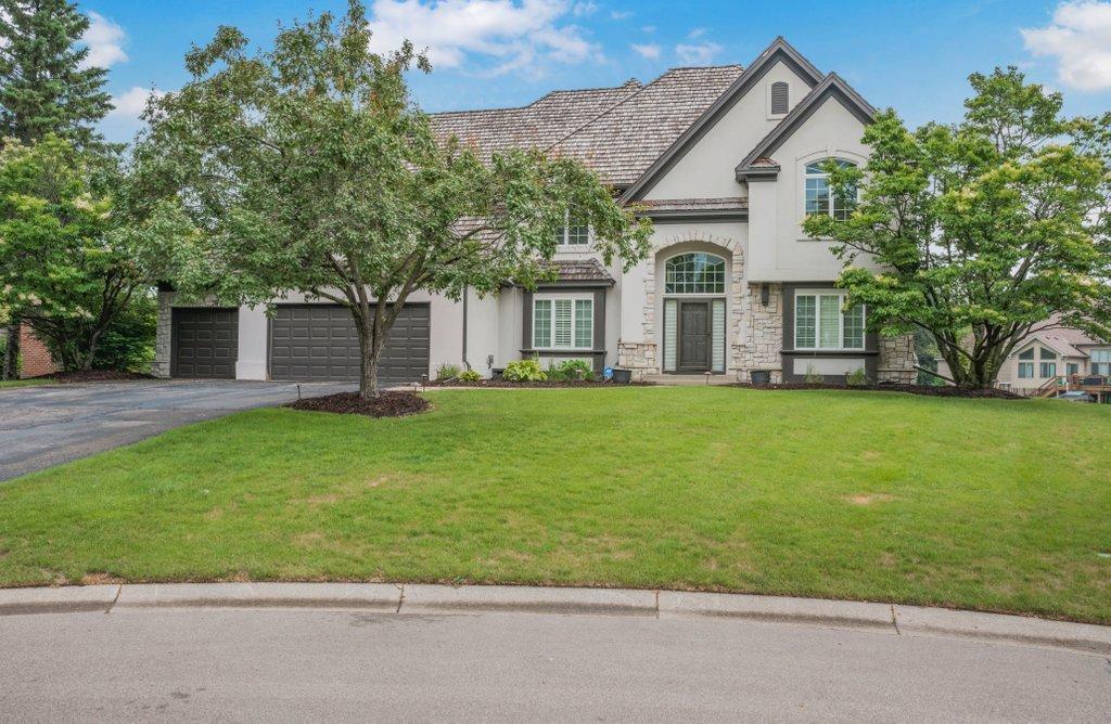 10451 White Tail Crossing
