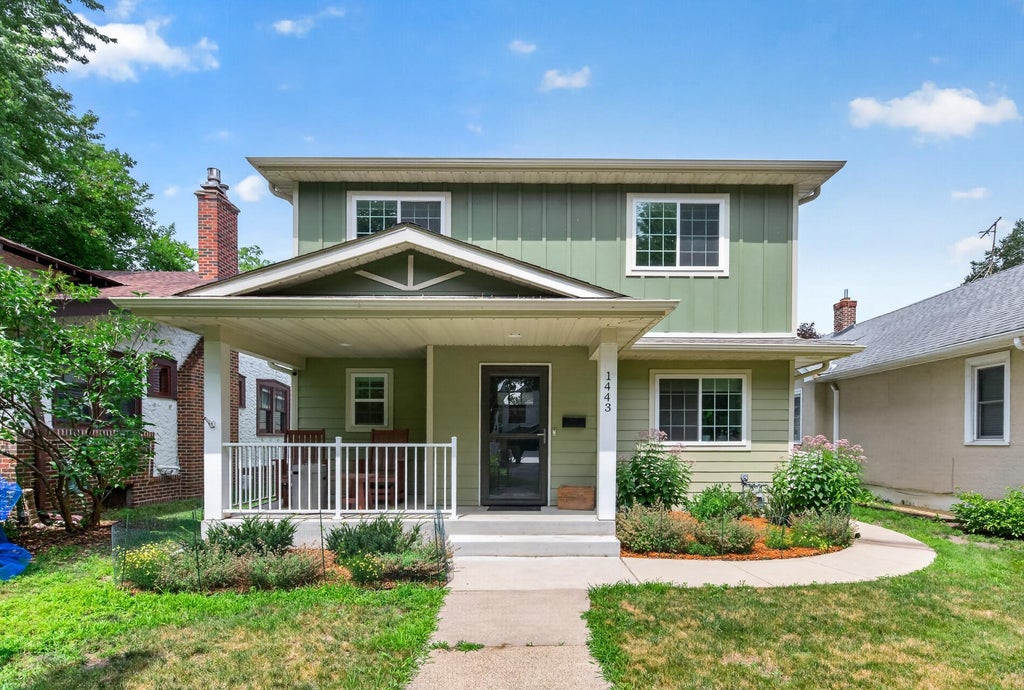 Photo of 1443 Jefferson Avenue, Saint Paul, MN 55105 (MLS # 7074139)