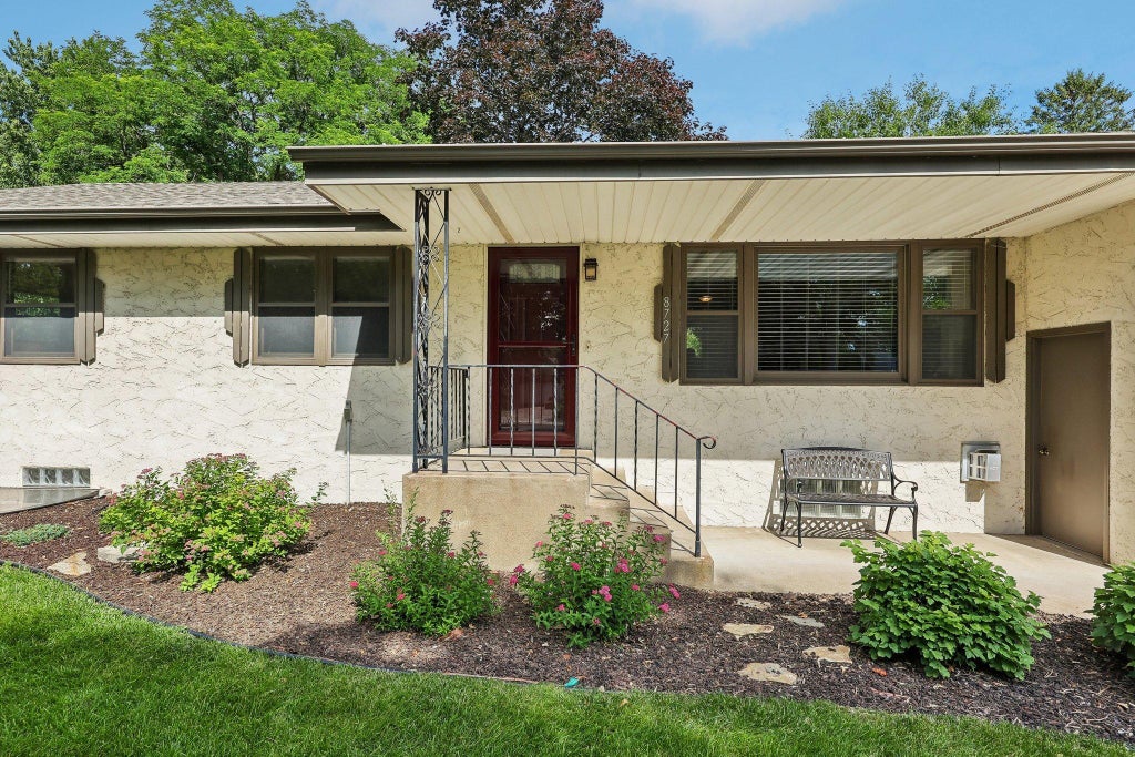 Photo of 8727 Baltimore Street NE, Blaine, MN 55449 (MLS # 7089751)
