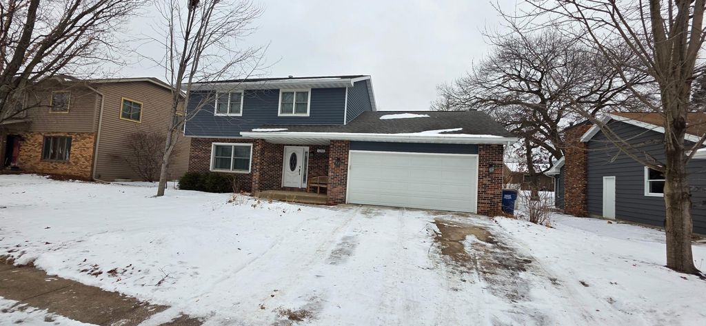 Photo of 1210 Oak Avenue N, Onalaska, WI 54650 (MLS # 7016897)